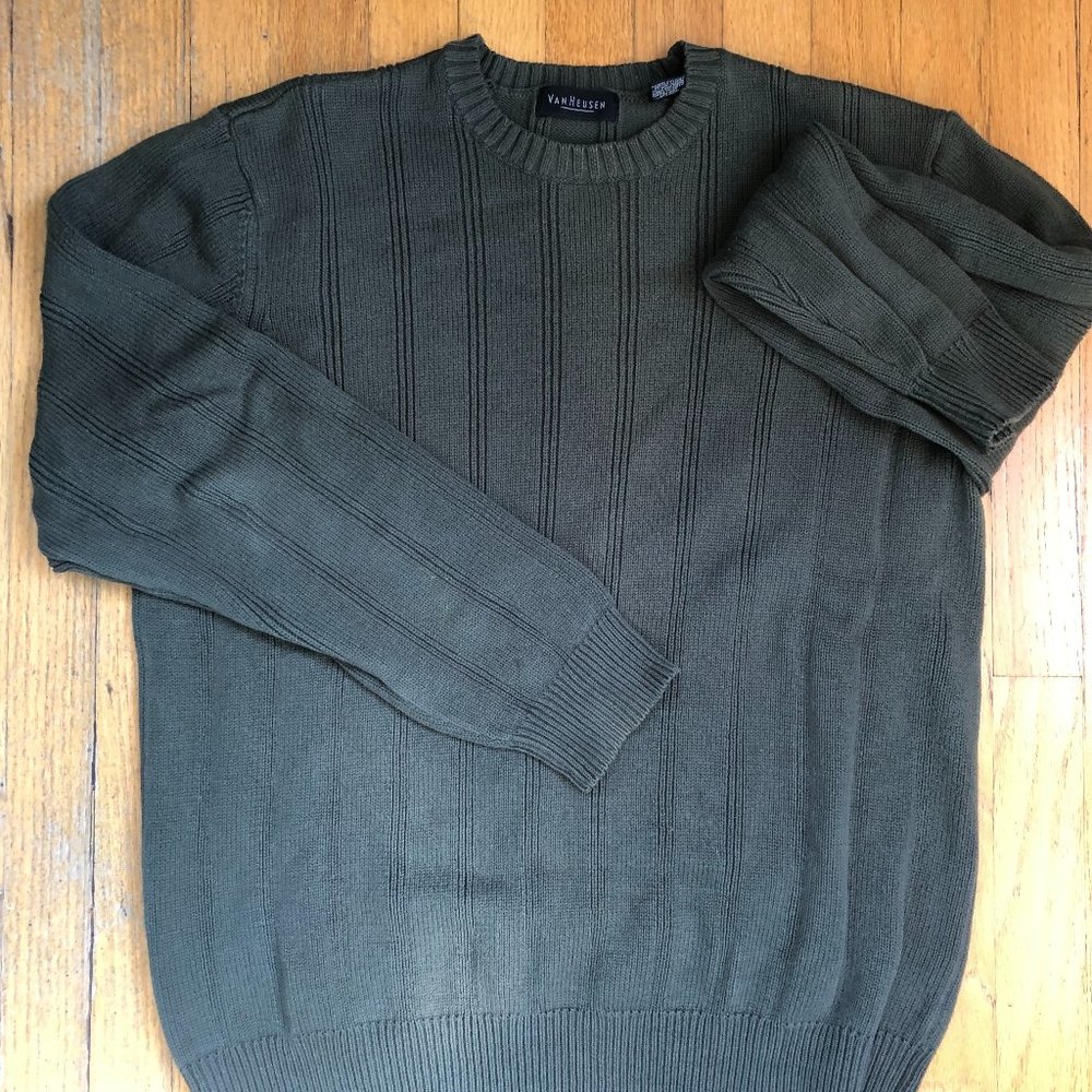 Van Heusen men's sweater